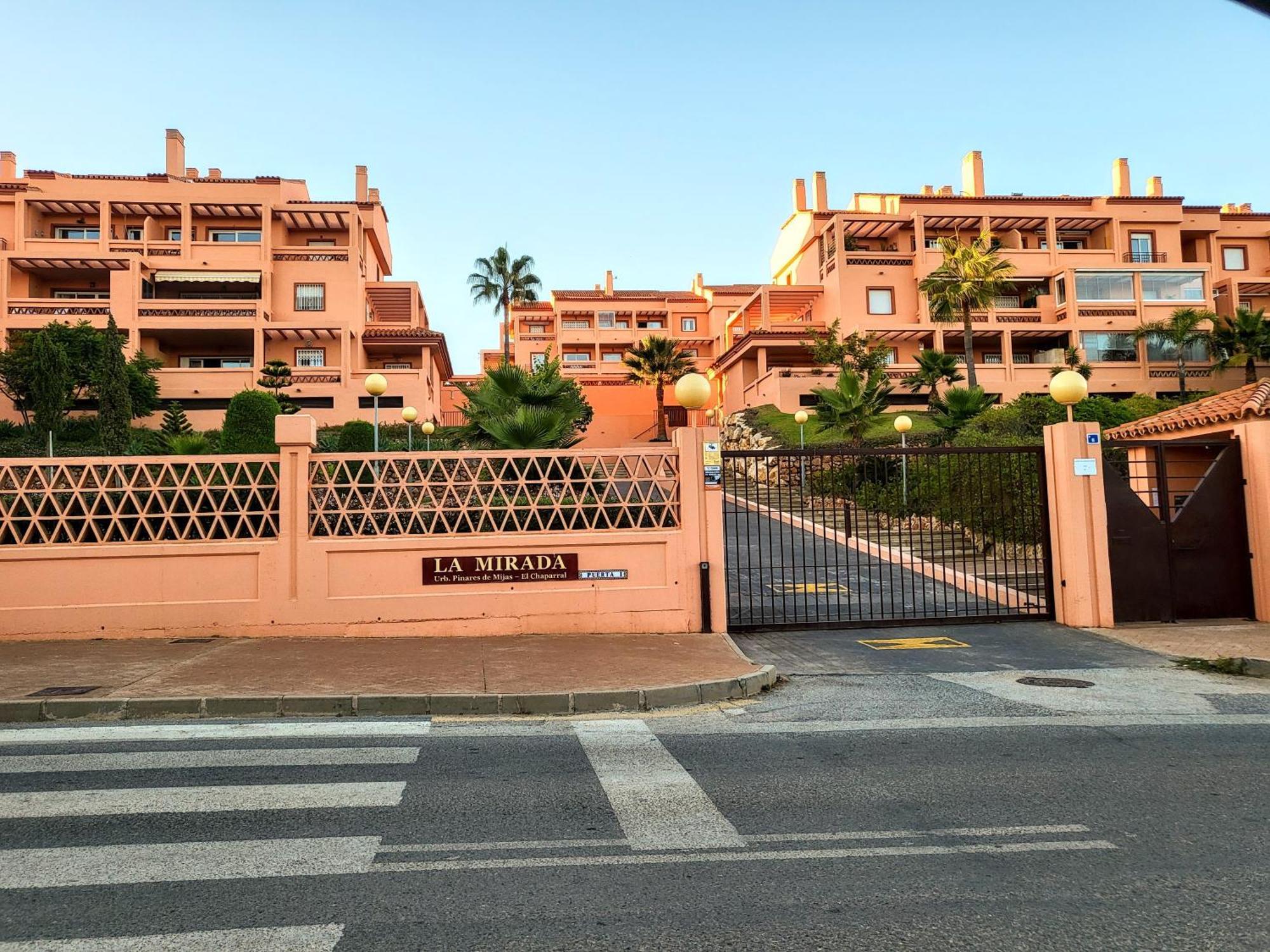 Spacious And Stylish Penthouse In Mijas El Faro Exterior photo